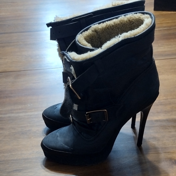 Burberry Aviator Ankle Boots - Picture 3 of 6